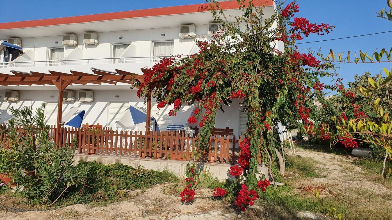 Irene Studios Kefalos  Luaran gambar